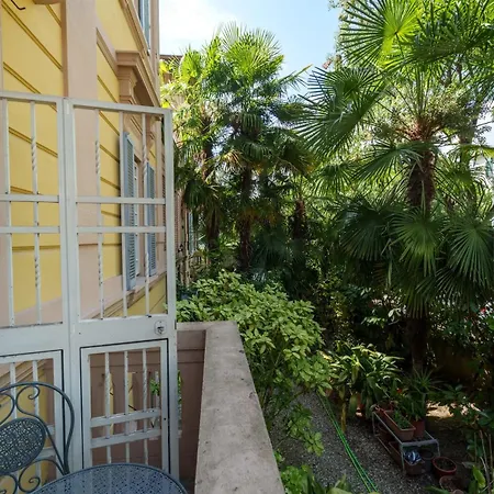 Apartament Family Residential Refuge 500m From The Center *