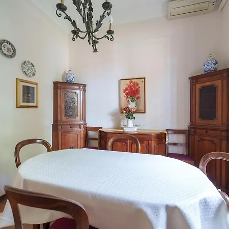 Family Residential Refuge 500m From The Center * Bologne