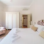 Apartment Family Residential Refuge 500m From The Center *
