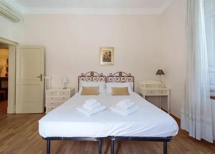 דירה Family Residential Refuge 500m From The Center *