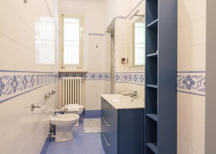 Family Residential Refuge 500m From The Center דירה *