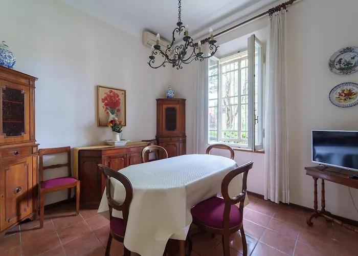 Family Residential Refuge 500m From The Center * בולוניה